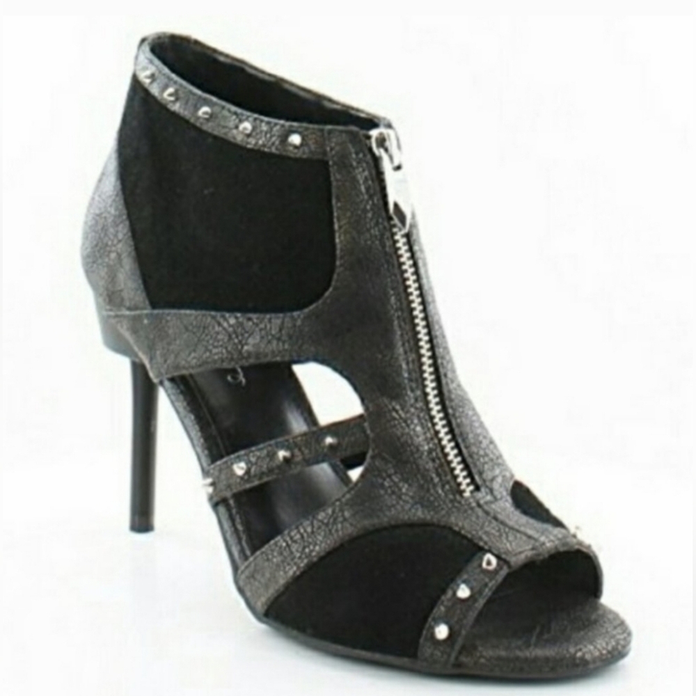 FERGIE Decoy Pumps Size 11 BNWT